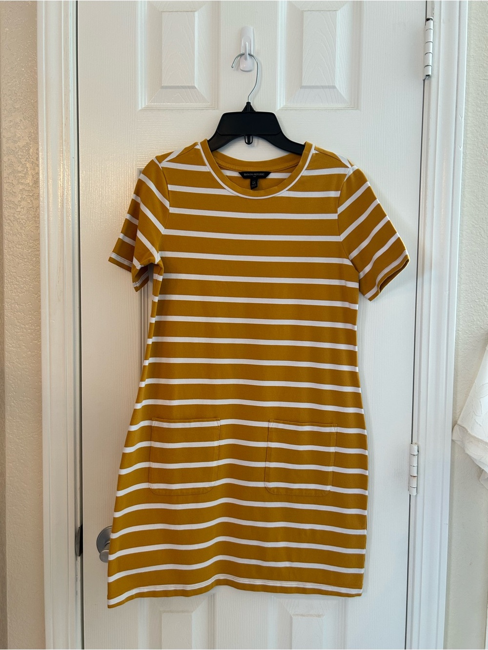 EUC Banana Republic Dress size Petite XS